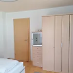 Eberharter شقة