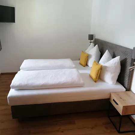 Eberharter Apartment Mayrhofen